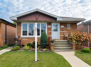 6837 W 64th St, Chicago, IL 60638