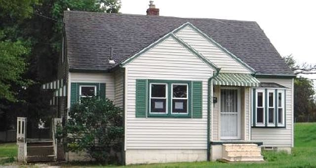 1st image of 630 E Catawba Ave