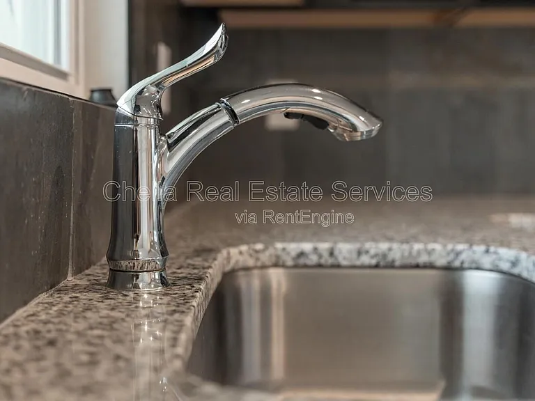 2935 Winterberry Dr — Photo 8