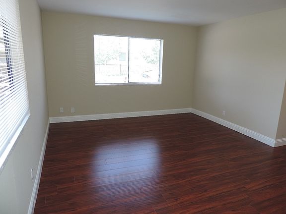 4th image of 1101 Almanor Ave APT 1