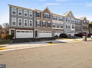 9142 Wyche Knoll Ln, Manassas, VA 20110