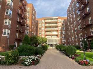 9201 Shore Rd APT B706, Brooklyn, NY 11209