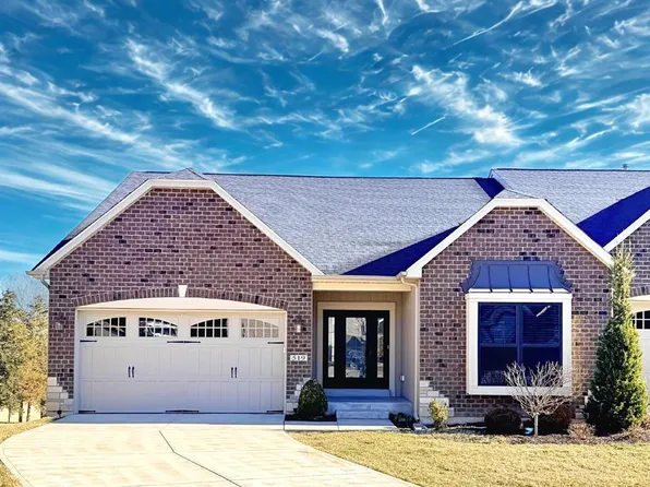 519 Ridge Top Ct, Eureka, MO 63025