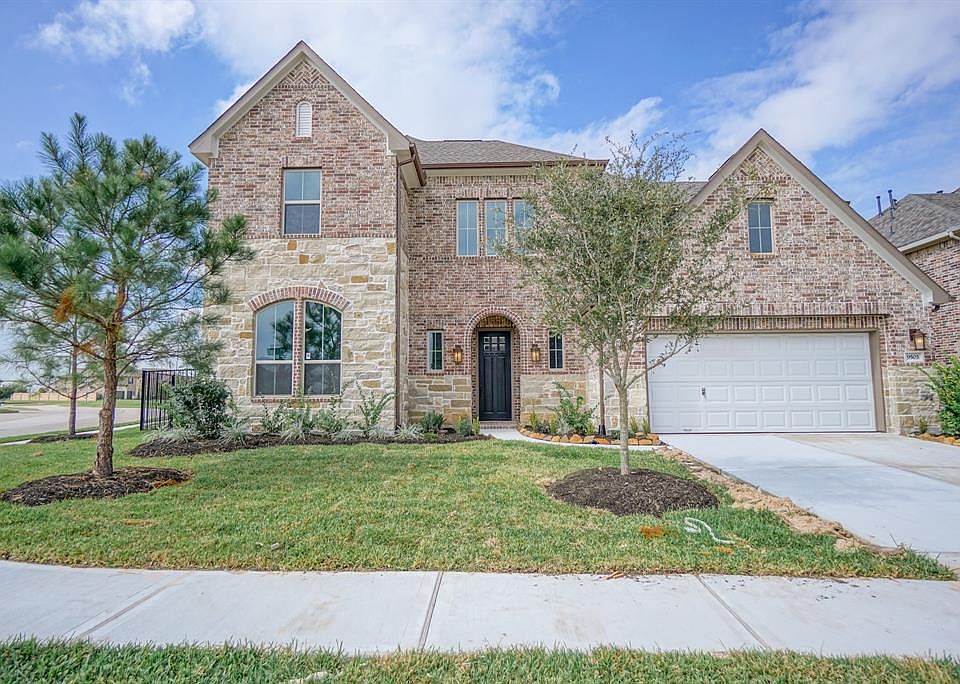 1st image of 9503 Flora Rock Ln