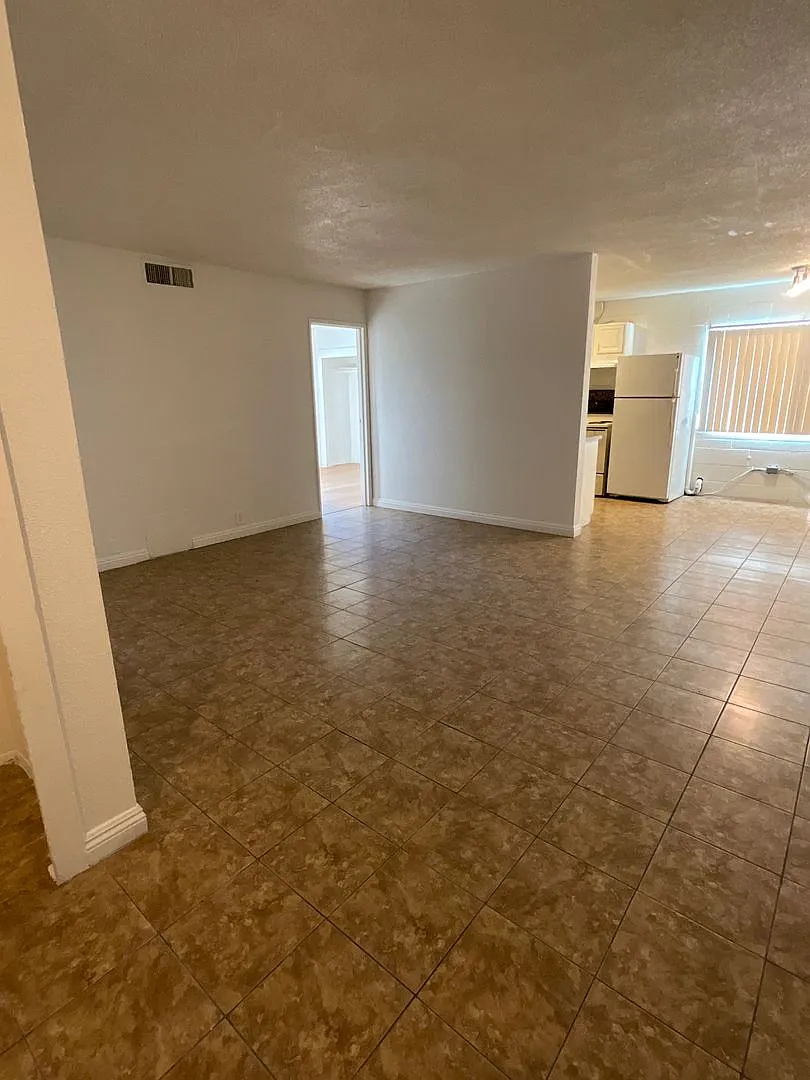 3791 Daisy St — Photo 4