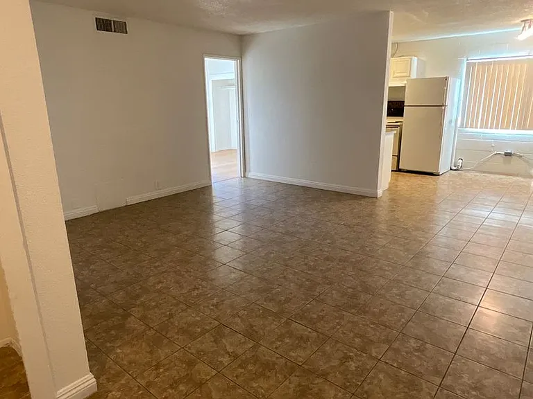3791 Daisy St — Photo 4
