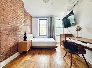 5652 Myrtle Ave #137, Ridgewood, NY 11385