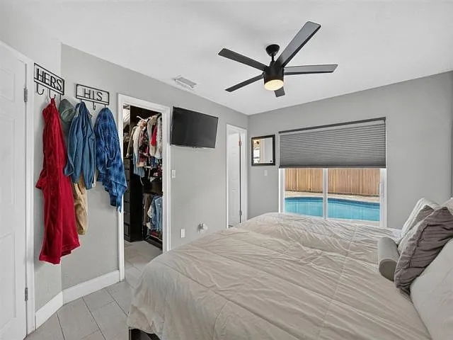 8131 NW 44th Ct — Photo 12