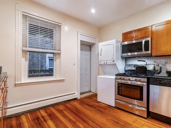 132 Day St Suite 2, Jamaica Plain, MA 02130