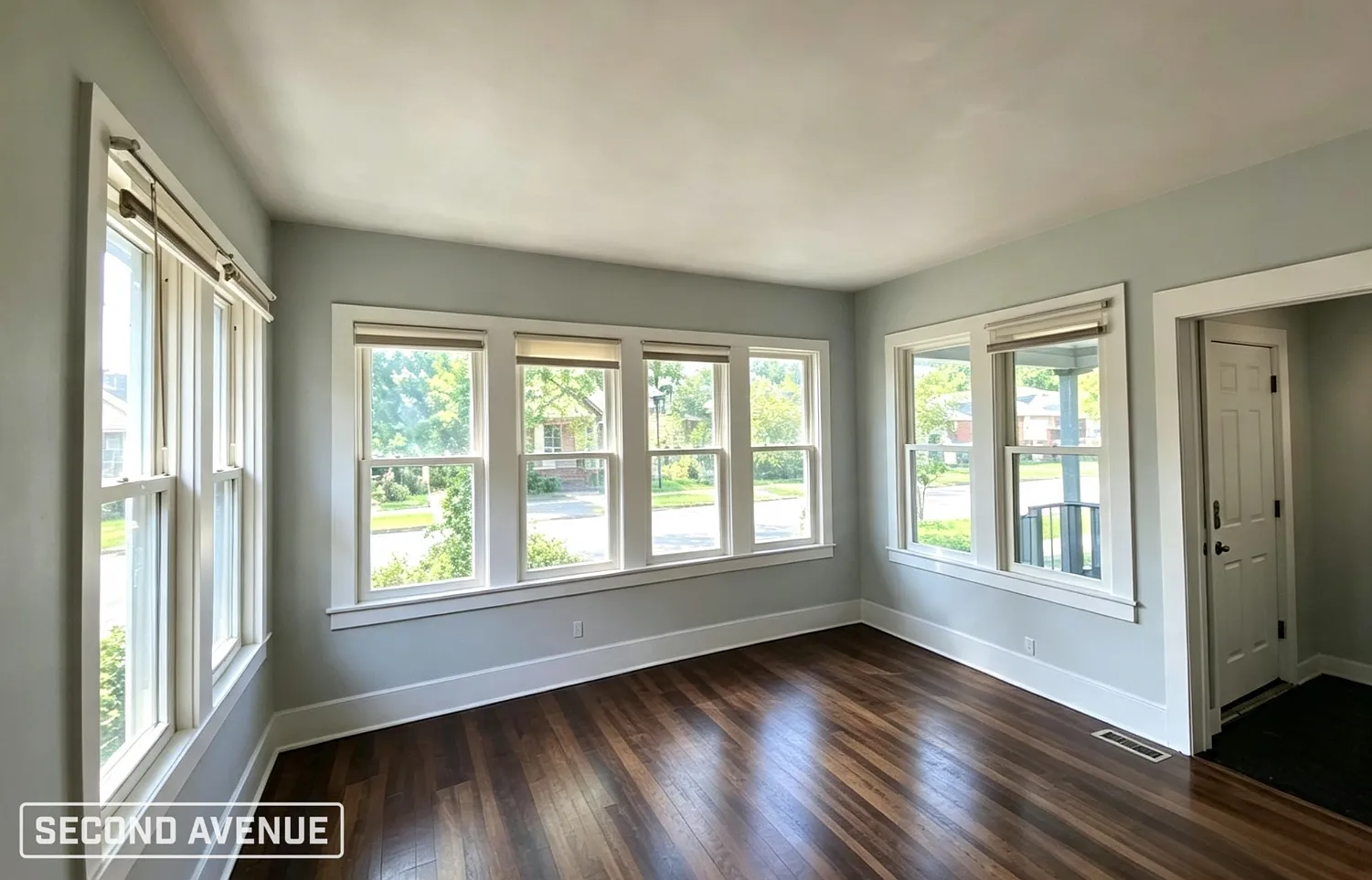 3 bed, 1.5 bath, 1368 sqft, $1,895 — Photo 2