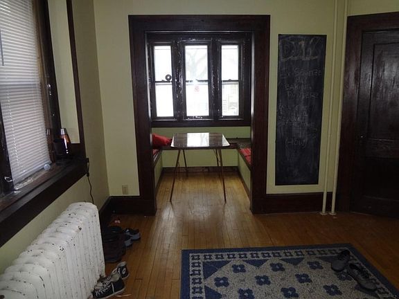 2nd image of 1099 15th Ave SE #3