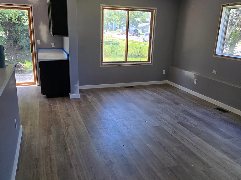 102 N Pondera Ave #D — Photo 6