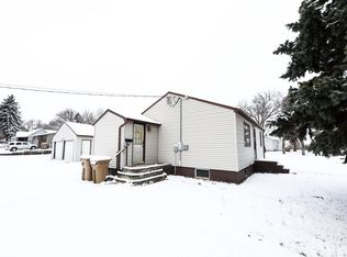 1444 4th St SW, Minot, ND 58701