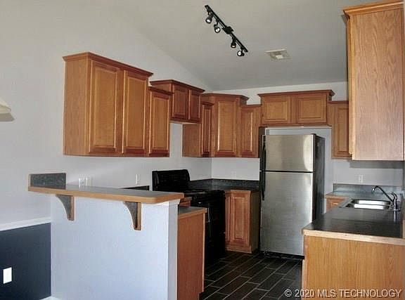 4th image of 2540 Mounds Ct