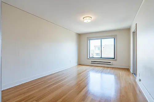 Floor plan 105