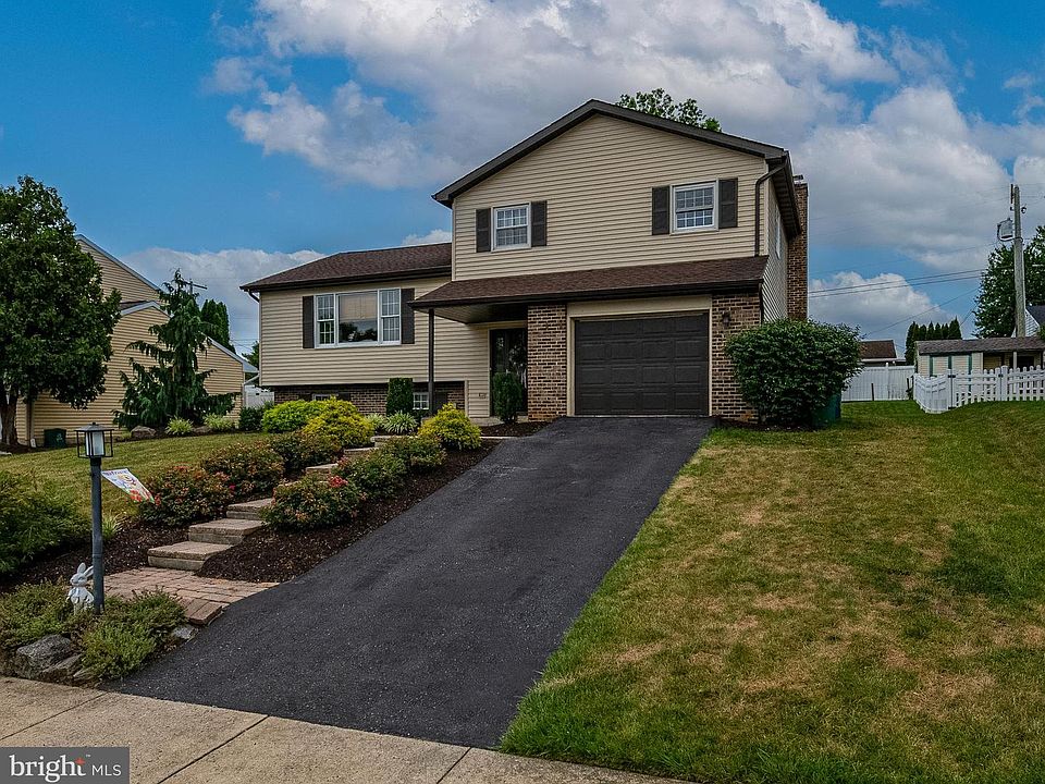 1st image of 3028 Linda Ln