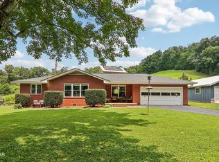 4311 Grindstone Ridge Rd, Pigeon Forge, TN 37863