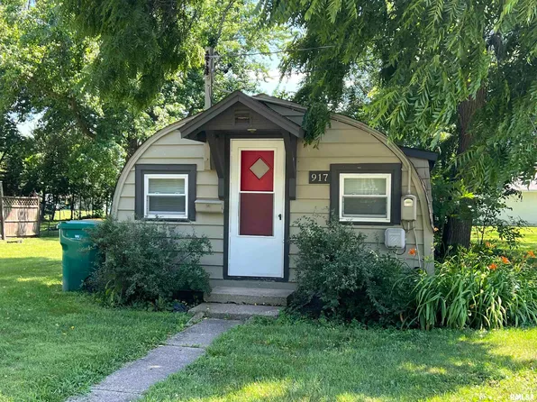 917 W Piper St, Macomb, IL 61455