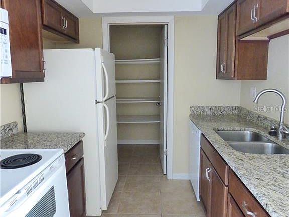 4th image of 536 Cascade 104 Cir