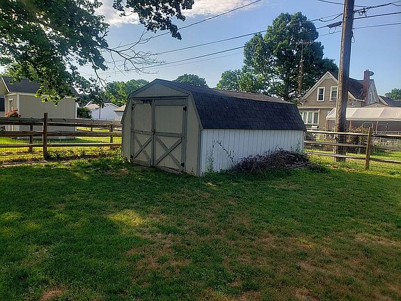 4th image of 604 Linwood Ave