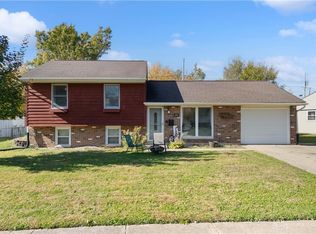1866 Roxbury Dr, Xenia, OH