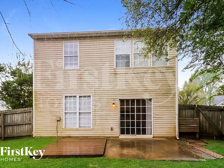 1658 Heyford Cir NW — Photo 15