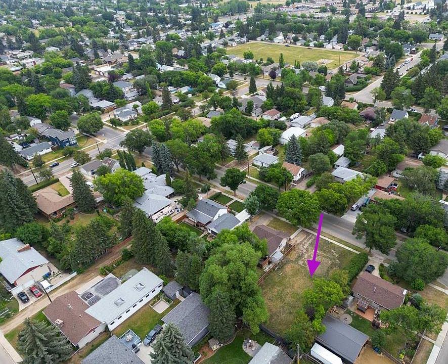 1st image of 3512 43rd Ave