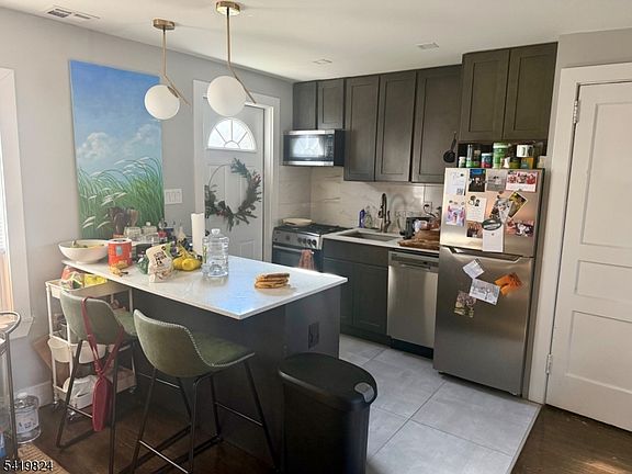 2nd image of 10 Beech Spring Dr #3G