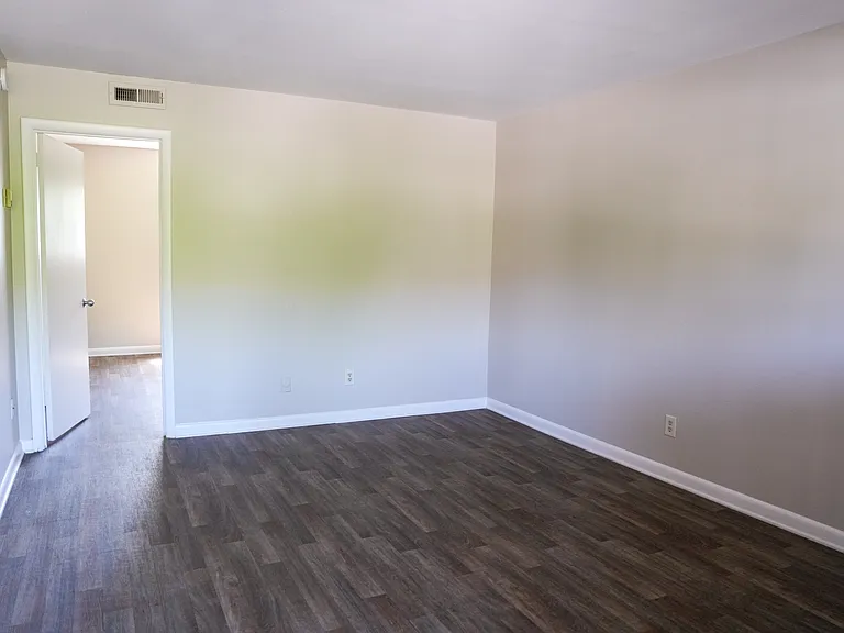 East Lake Apartments — Photo 13