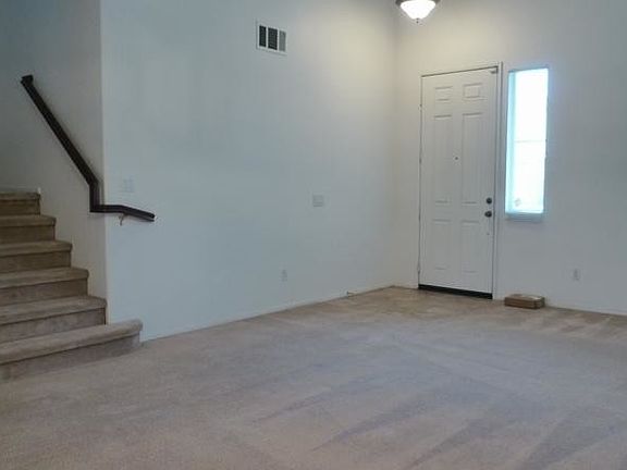 3rd image of 14887 Artisan St
