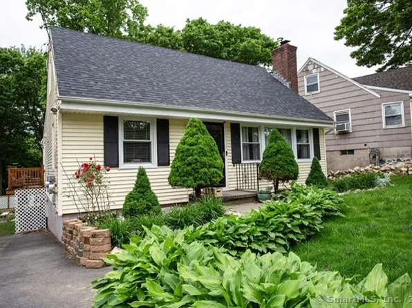 575 Lakeside Drive, Bridgeport, CT 06606