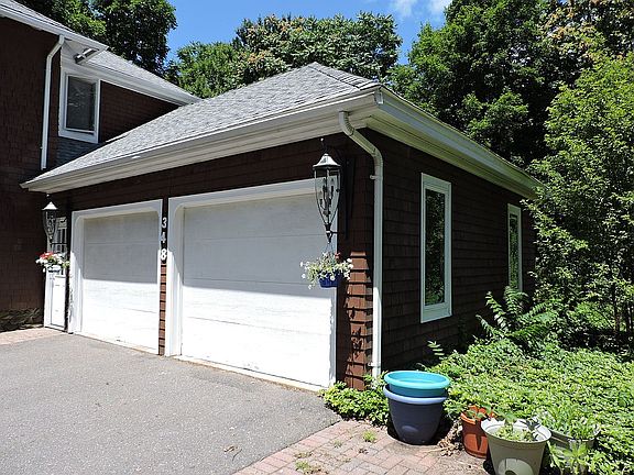 2 car oversized garage