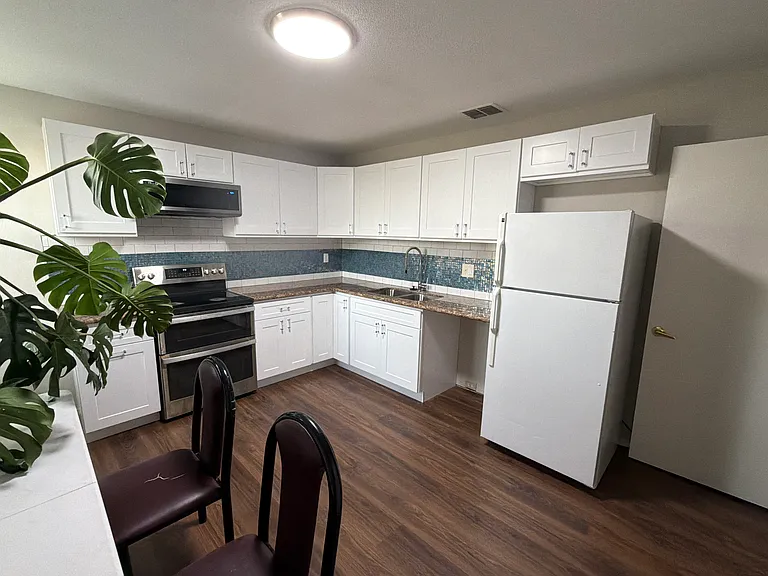 3924 Golden Horn Ln #1 — Photo 5