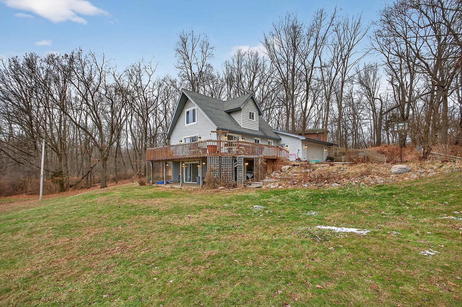 7870 Sears Rd photo 1
