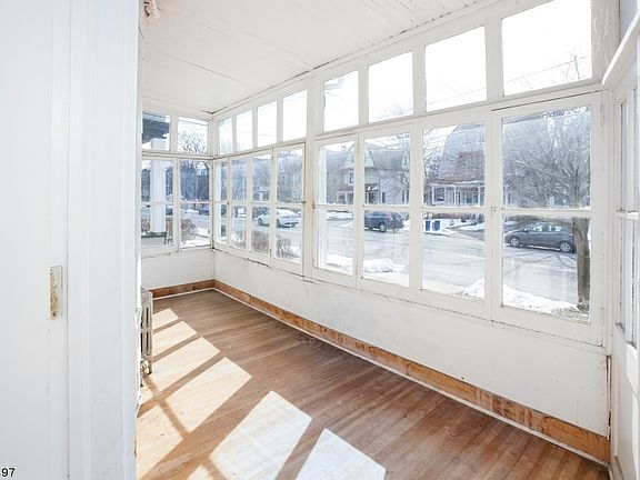 3rd image of 147 Claremont Ave
