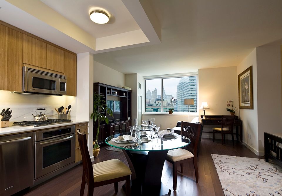 1st image of 200 E End Ave APT 12M
