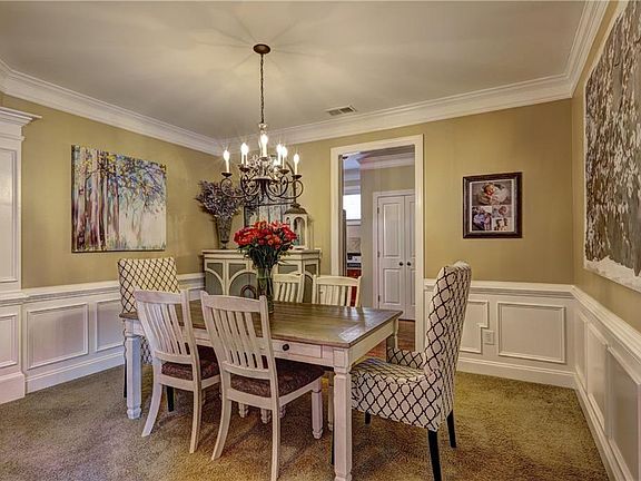 3rd image of 110 Cornerstone Pl