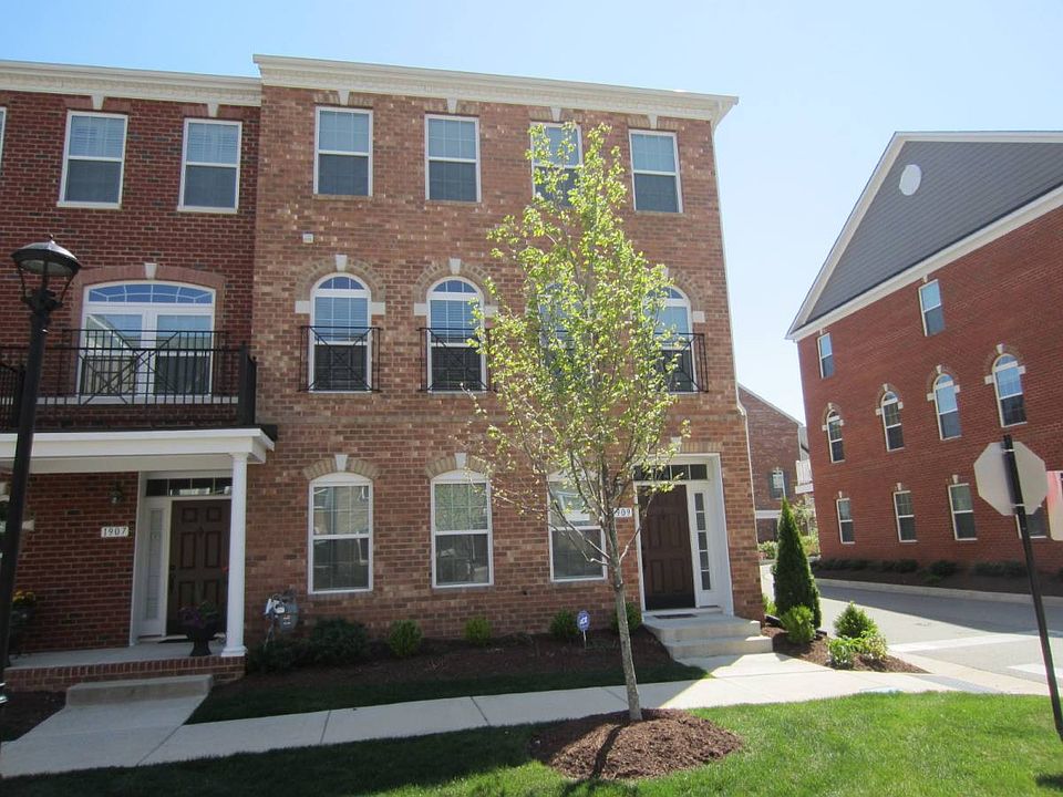 1st image of 1909 Liesfeld Pkwy