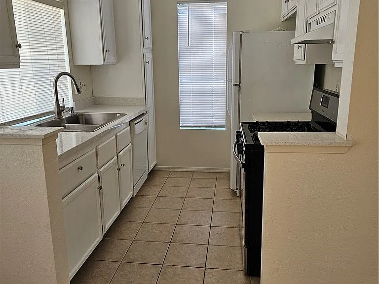 4713 Nara Vista Way #203 — Photo 12