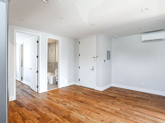 2nd image of 80 Bushwick Pl #3A
