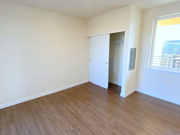 5th image of 1439 NW 60th St #305