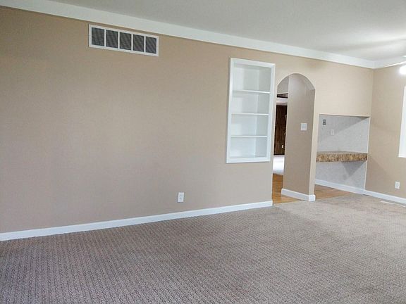 5th image of 29418 Kathryn St