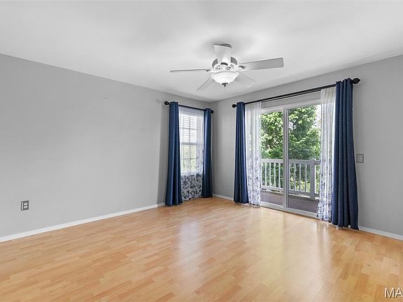 4th image of 1133 Arbor Creek Dr APT 2B