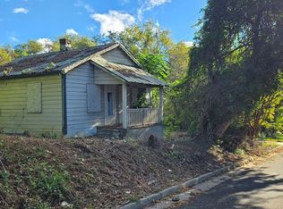 1023 Cherry St, Martinsville, VA 24112