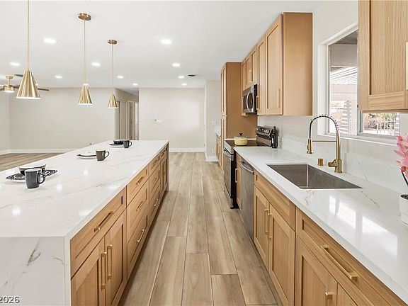 4th image of 4638 Corral Pl