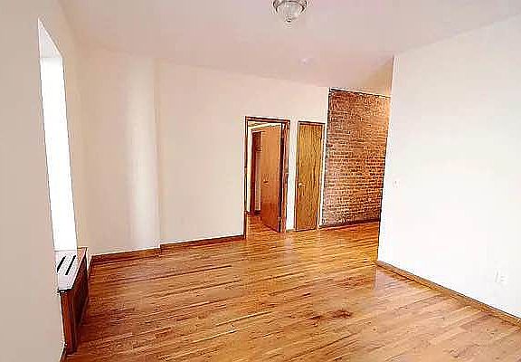 3rd image of 200 W 85th St APT 4