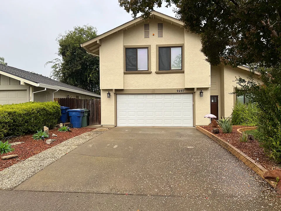 9287 Linda Rio Dr