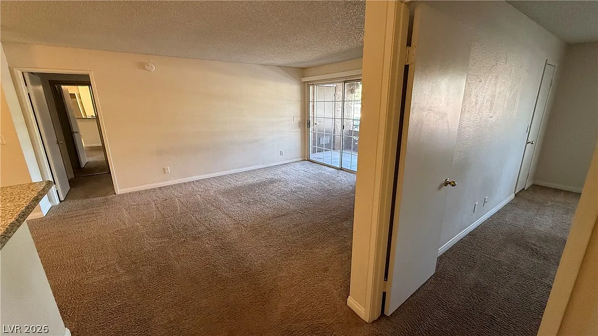 2 bed, 2.0 bath, 1053 sqft, $1,450 — Photo 4