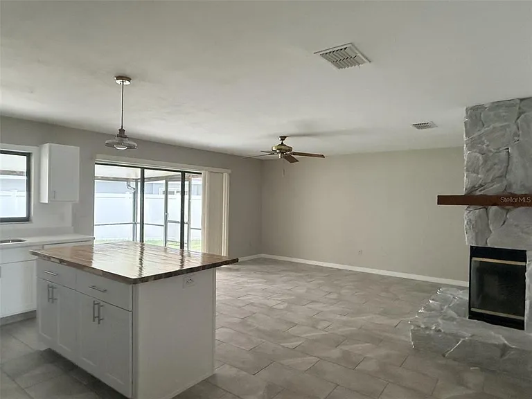 18306 Felspar Way — Photo 7