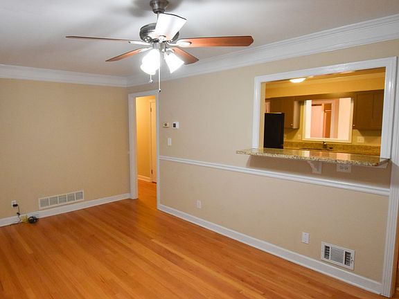 2nd image of 3951 Honeysuckle Dr SE